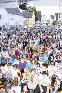 Public Viewing; Marktplatz; Fu&szlig;ball Weltmeisterschaft; Fu&szlig;ball-Fans